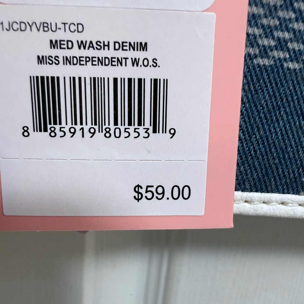 NWT Juicy Couture Miss Independent Crossbody in Medium Wash Denim - Picture 2 of 7